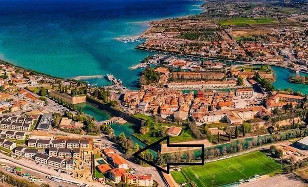 Appartamento Borgo Secolo Peschiera del Garda 0*,  Italy